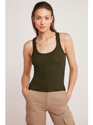 Yakamel Kadın Basic Fitilli Askılı Sporcu Atlet