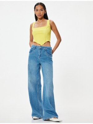 Koton Asimetrik Kesim Crop Üst Kalın Askılı Dokulu U Yaka