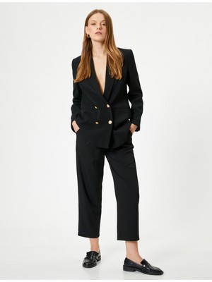 Koton Kumaş Pantolon Crop Paça Cepli Pile Detaylı