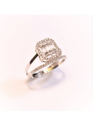 Güler Kuyumculuk Altın Baget Taşlı Yüzük