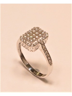 Güler Kuyumculuk Altın Baget Taşlı Yüzük