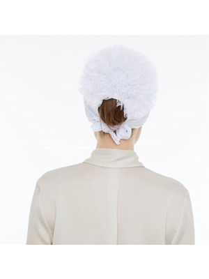 Lavender Beyaz Fırfırlı Bone