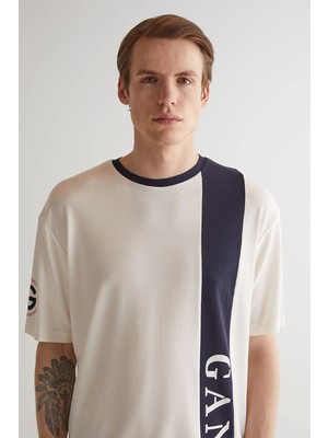 Gant Erkek Krem Oversize Fit Bisiklet Yaka Logolu T-Shirt