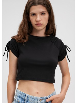 Omuz Detaylı Crop Siyah Tişört1612329-900