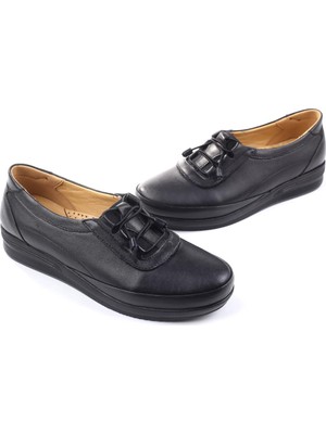 Walkenzo 3776 Kadın Ortopedik Taban Deri Ayakkabı