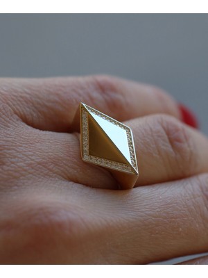 Yenigün Kuyumculuk 14 Ayar Altın Prizma Yüzük