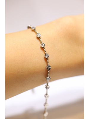 Yenigün Kuyumculuk 14 Ayar Beyaz Altın Taşlı Bileklik