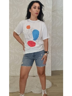 Şaziye Butik Sıfır Yaka-Beyaz-T-Shirt