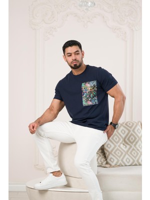 Akçaylar Bisiklet Yaka Önü Baskılı Pamuklu Likralı Basic Regular Fit T-Shirt