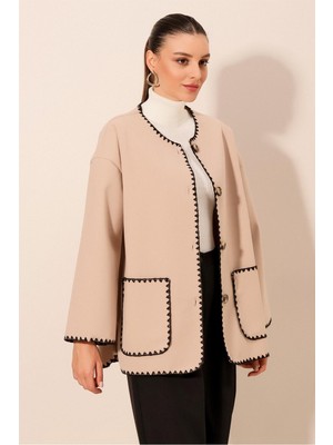 0690 Boyfriend Nakışlı Kaşe Ceket - Bej
