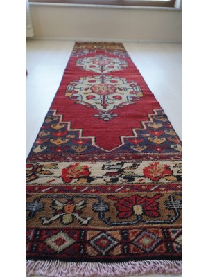 DesignEv 55X256 cm Kırmızı Renkli El Dokuma Yolluk Yün Anadolu Kilim