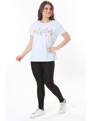 Şans Büyük Beden Bebe Mavisi Pamuk Kumaş Ön Baskılı Kısa Kollu Bluz 65N37807