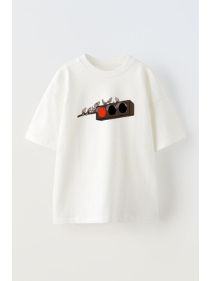 Unisex Trafik Lambası ve Kuşlar Tasarım Baskılı Pamuk Beyaz Oversize T-Shirt