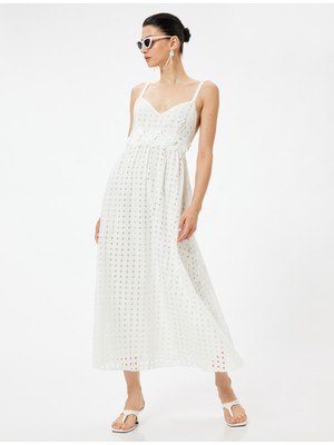 Koton Askılı Uzun Fisto Elbise Çiçek Aplike Detaylı Çan Etek Astarlı