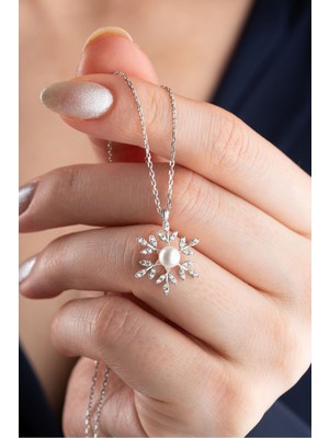 Silvano Jewelry 925 Ayar Gümüş Incili Kartanesi Kolye