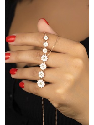 Silvano Jewelry 925 Ayar Gümüş Sallantılı Papatya Kolye