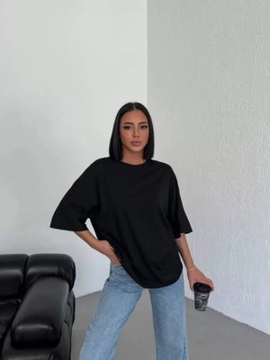 Aisha Elbise Düz Biskilet Yaka  T-Shirt - Siyah