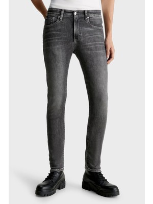 Calvin Klein  Erkek Dar Paça Slim Fit Jeans