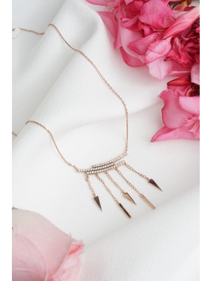 Birtekbana Taşlı Sallantılı Kolye