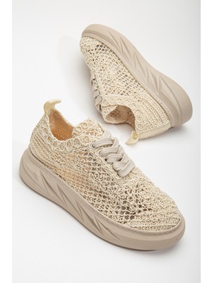 Kadın Ten Dantel Kumaş Kalın Taban Bağcıklı Spoır Ayakkabı