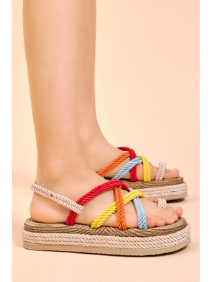 Kadın Çok Renkli Rahat Kalıp Çapraz Bantlı Yüksek Taban Parmak Arası Halat Sandalet