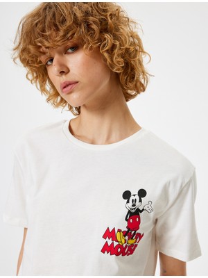 Koton Mickey Mouse Oversize Arkası Baskılı Tişört Kısa Kollu Bisiklet Yaka Lisanslı