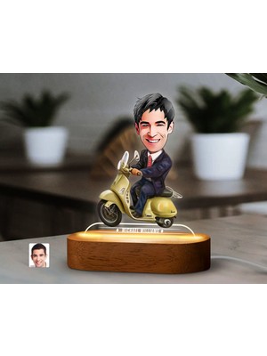 Bk Gift Kişiye Özel Motorcu Karikatürlü Dekoratif 3D Biblo LED Işıklı Gece Lambası-2, Arkadaşa Hediye