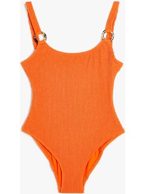 Koton Parlak Dokulu Mayo Aksesuar Detaylı Astarlı Çıkarılabilir Pedli