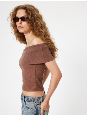 Koton Madonna Yaka Crop Bluz Kısa Kollu Bürümcük Dokulu Slim Fit