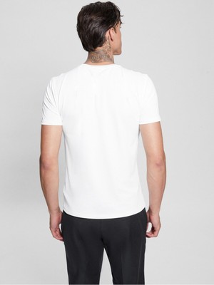 Guess New Tech Erkek Slim Fit T-Shirt