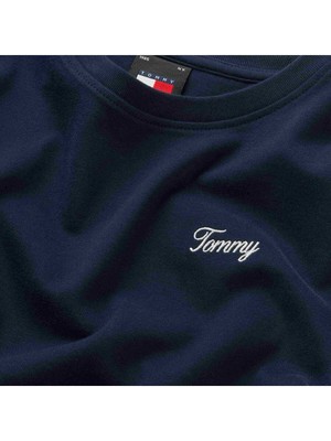 Tommy Hilfiger Tommy Jeans Kadın Regular Fit T-Shirt