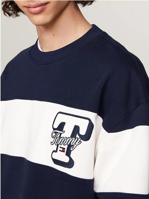 Tommy Hilfiger Tjm Rlx Cut & Sew Letter Crew