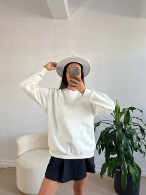 Minaaise Ekru Basic Oversize Sweatshirt 26088