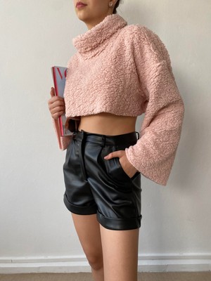 Minaaise Pembe Balıkçı Yaka Crop Oversize Pelüş Sweatshirt 26252