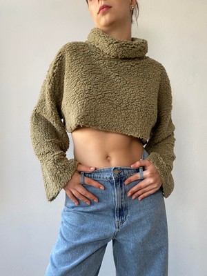 Minaaise Haki Balıkçı Yaka Crop Oversize Pelüş Sweatshirt 26252