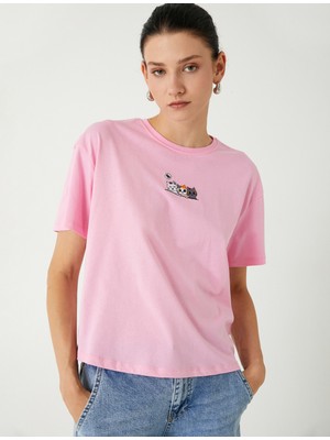 Koton Kedi Nakışlı Tişört Kısa Kollu Bisiklet Yaka Pamuklu Standart Kesim