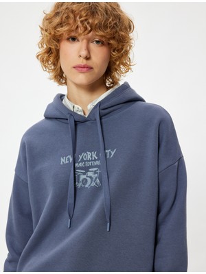 Koton Arkası Baskılı Sweatshirt Kapüşonlu Oversize Kolej Temalı Uzun Kollu