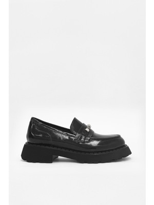 Bukle Siyah Rugan Hakiki Deri Kadın Loafer