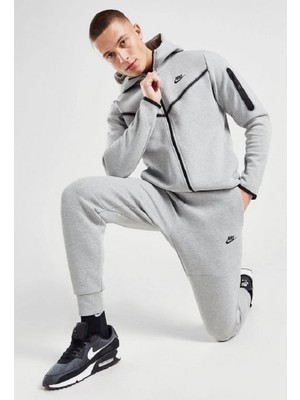 Sportswear Tech Fleece Eşofman Takımı