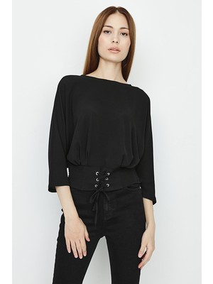 Select Moda Kadın Bel Detaylı Crop Bluz