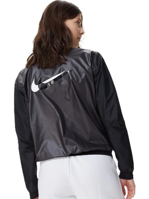 Nike Swoosh Run Jacket Kadın Koşu Ceketi Siyah