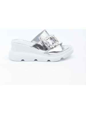 Derinet Hakiki Deri Comfort Taşlı Kadın Terlik