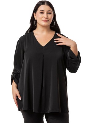 Disentis Modest Büyük Beden V Yaka Önü Plikaşeli Katlamalı Kollu Siyah Bluz