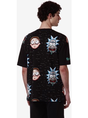 Kappa Authentic Mako Warner Bros - Rick And Morty Erkek Siyah Comfort Fit Tişört