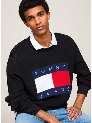 Tommy Jeans Bisiklet Yaka Regular Fit Baskılı Siyah Erkek Kazak DM0DM19186BDS Reg Dna Flag Sweater