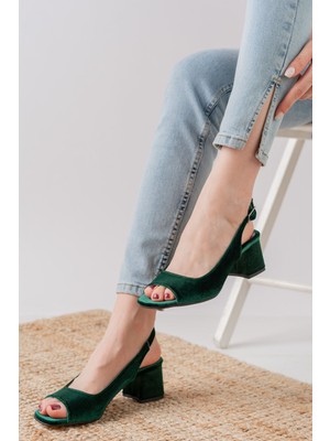 Shemard Eriola Haki Kadife Detaylı Alçak Topuklu Kadın Ayakkabı