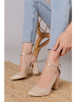 Shemard Lillian Topuklu Krem Saten Topuklu Kadın Ayakkabı