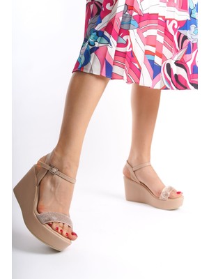 Shemard 009  Ten Günlük Dolgu Topuk Kadın Ayakkabı