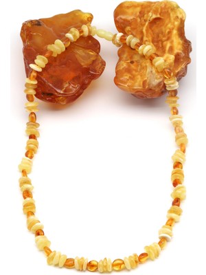 Alibaba Doğaltaş Damla Kehribar Kolye – 54 cm