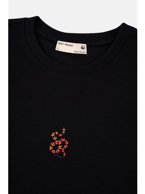 WWF Market Mercan Yılanı Rıbana Crop T-Shirt  Siyah